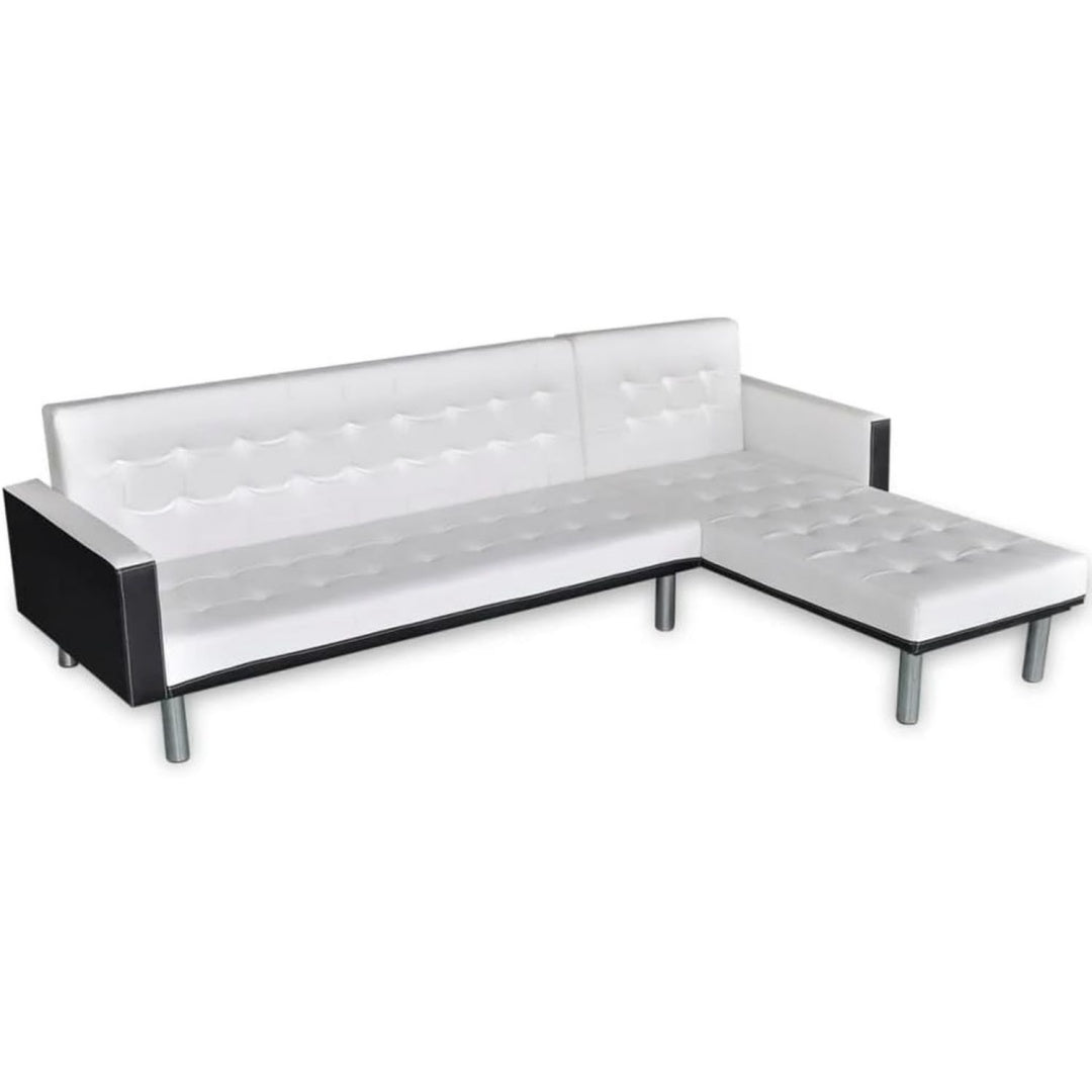 Sofa verbindet eine Schlaffunktion und eine Fussauflage