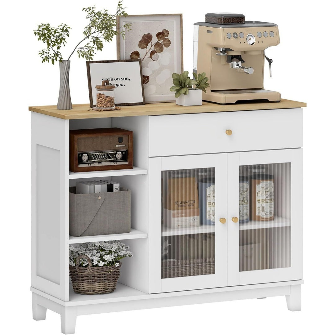 Sideboard mit Glastueren und offenen Ablagen